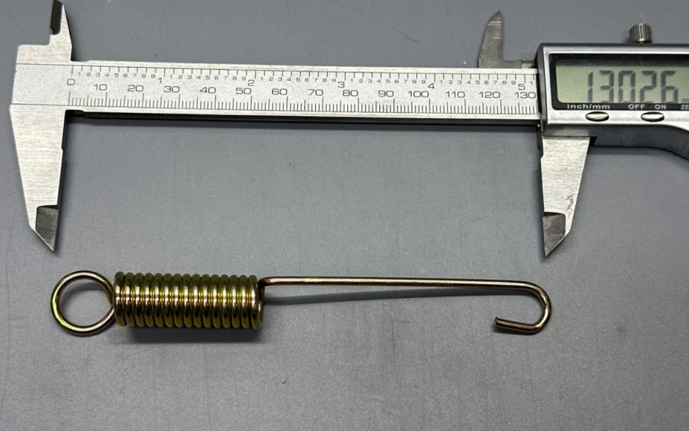 Пружина боковой подножки (L=130mm) TTR250a (наружняя)