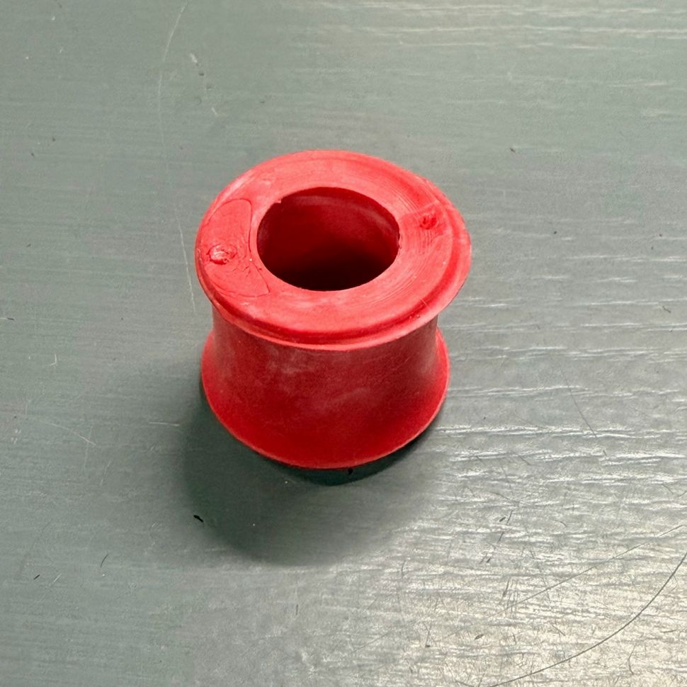 Сайлентблок амортизатора 10mm без втулки (красная)