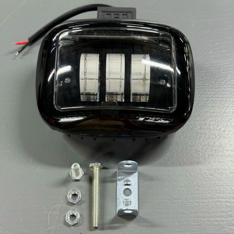 Фара 30W-F LED