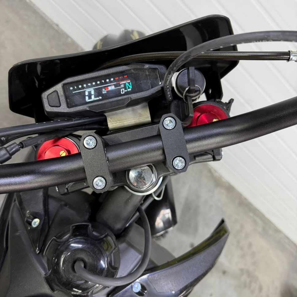 Мотоцикл Кросс MMZ 09  300CC  (не для дорог общего пользования)
