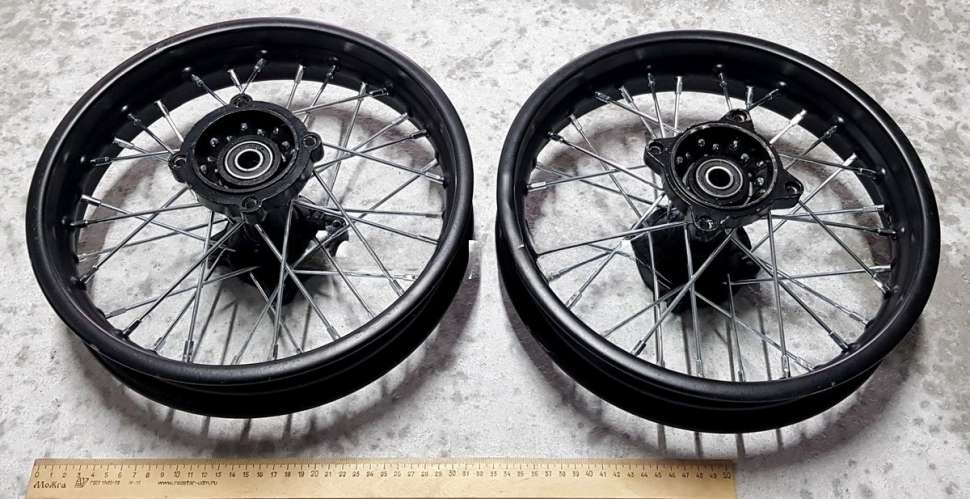 Колесо заднее KAYO/TTR-70/110 на спицах 1,85х12 d=15mm ЧЕРНОЕ