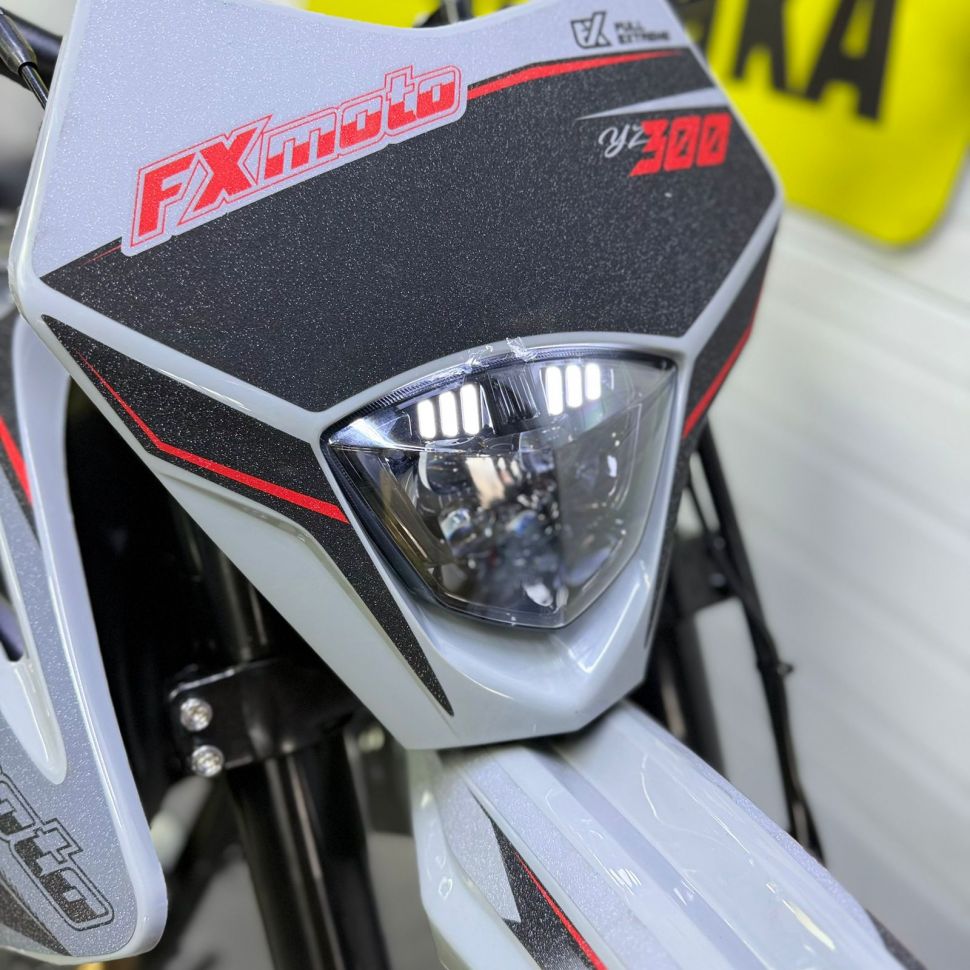 Мотоцикл FX MOTO YZ-300 ( красный)