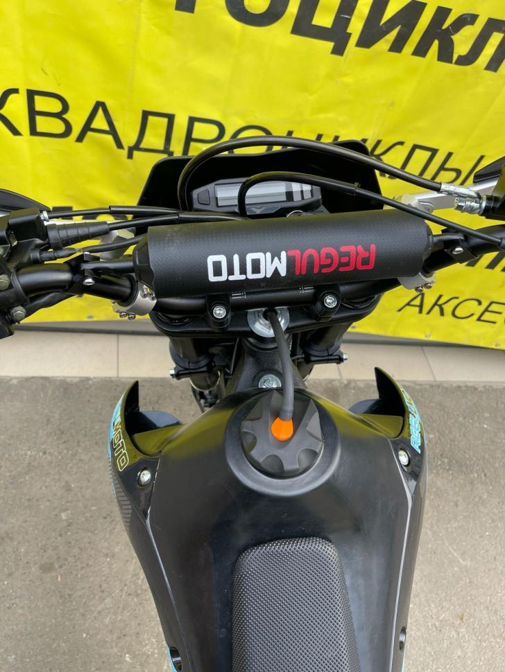 Мотоцикл Regulmoto ZR PR 300 4 valves 6 Gear( черно/синий)