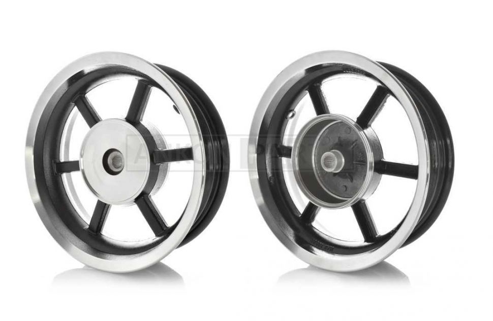 Диск колеса задний  12"-3.50  литой, 19 шлицов, 6 спиц, барабан 130mm  (черный)