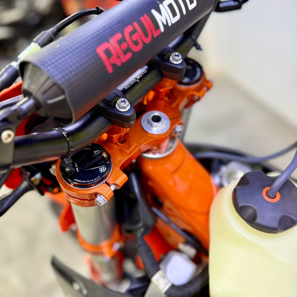 Мотоцикл Regulmoto LANZA 2т (Оранжевый/черный , 201847-1)